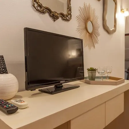 아파트 Modern And Cozy In 리스본