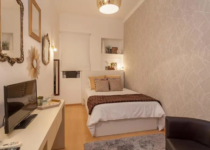 Modern And Cozy In ליסבון