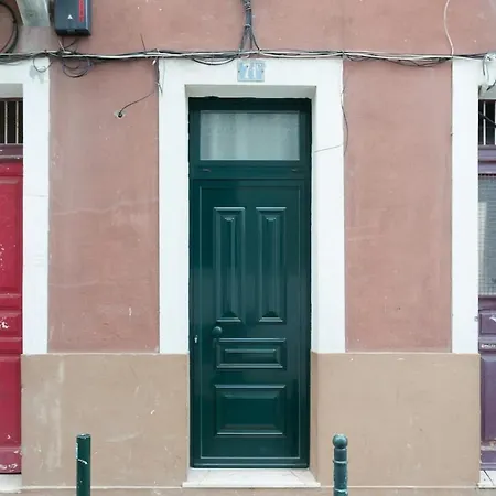 아파트 Modern And Cozy In *